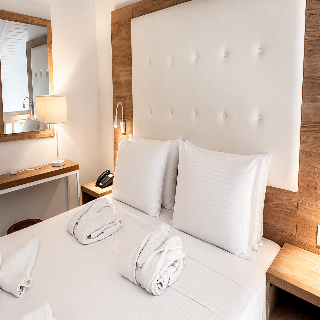 St Constantin Hotel