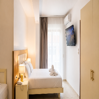 St Constantin Hotel