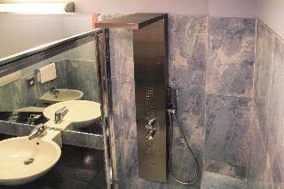 Studios Hotel, Milan
