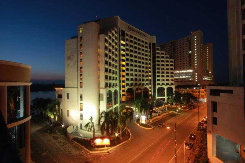 Grand Riverview Hotel
