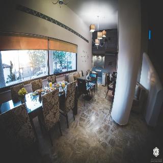 Aktaion Hotel
