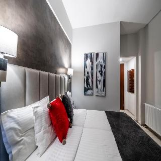 Lingos Hotel