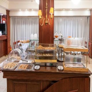 Lingos Hotel