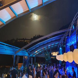 Lingos Hotel