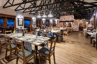 Etosha Safari Lodge - Restaurant