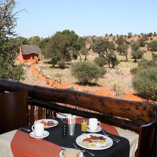 Camelthorn Kalahari Lodge - Restaurant