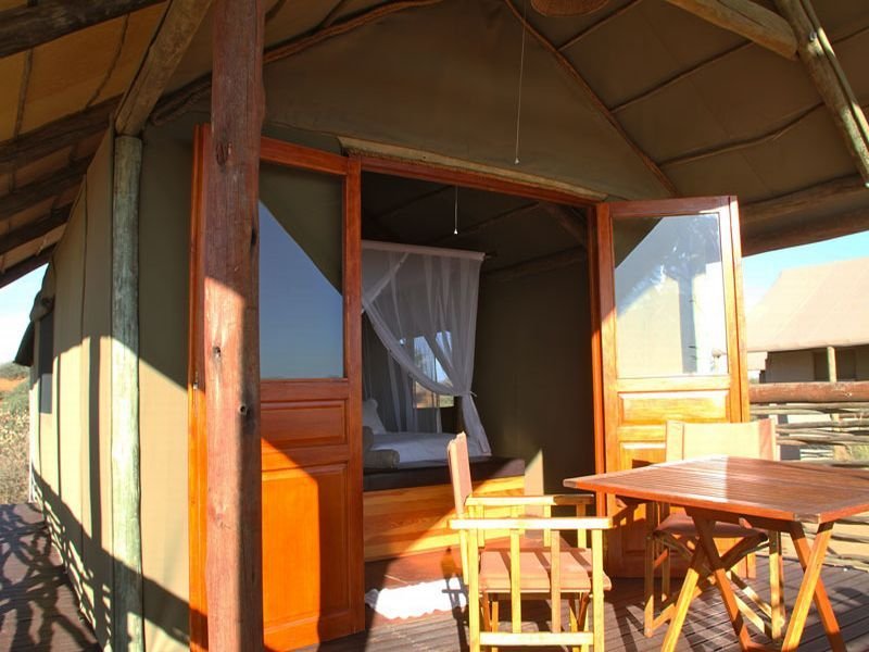 Intu Africa Suricate Tented Kalahari Lodge - Generell