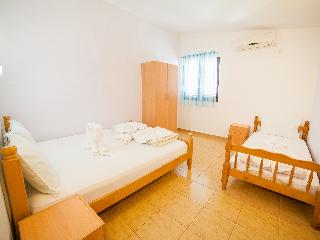 Room Room