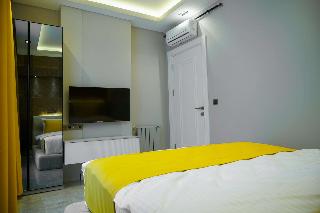 Room Room
