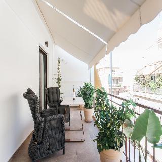 Nicholas Point Apartments And Rooms