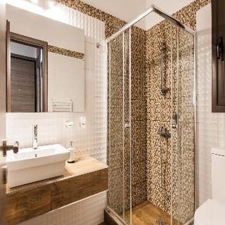 Nicholas Point Apartments And Rooms