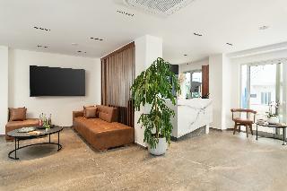 Elia Sea Suites