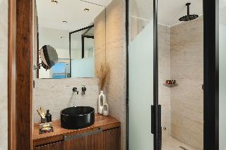 Elia Sea Suites