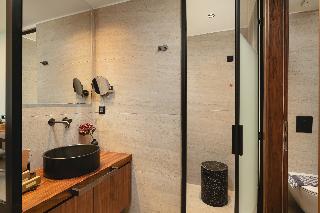 Elia Sea Suites