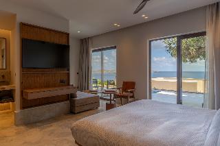 Room Room