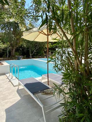 The Island Hotel