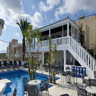 Folia Apartments