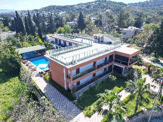Çinar Buti̇k Otel Bodrum