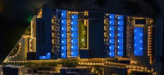 Castello Boutique Suites By The Sea