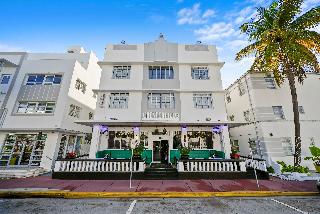 Chesterfield Hotel & Suites