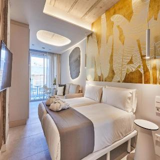 Room Room
