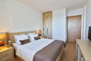 Room Room