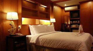 Room thumbnail 32