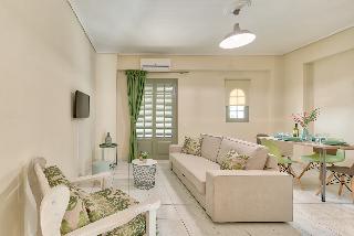 Kallas Apartments, ,