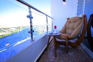 Blue Lotus Nile Suites