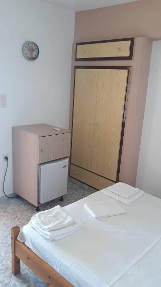 Ambeles Apartments
