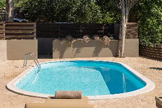 The Summit Escape, ,