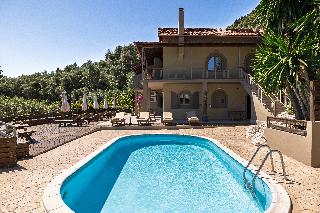 The Summit Escape, ,