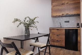 The Summit Escape, ,