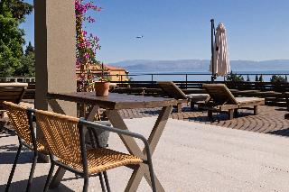 The Summit Escape, ,