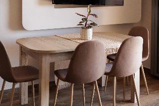 The Summit Escape, ,