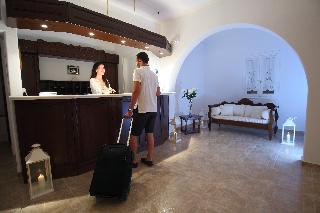 Paros Inn Seafront by GHH