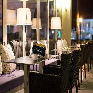 Olympos Hotel