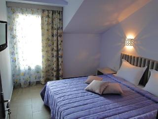 Olympos Hotel