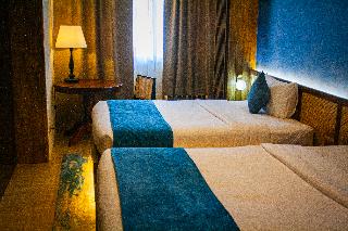 Elijah Hotel