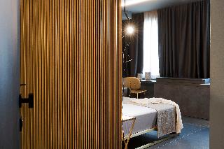 Room Room