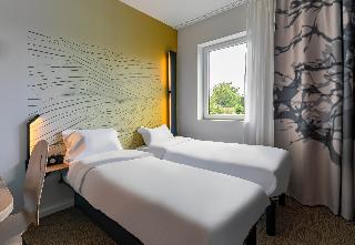 Room Room