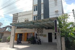 Medina House Syariah By Zuzu
