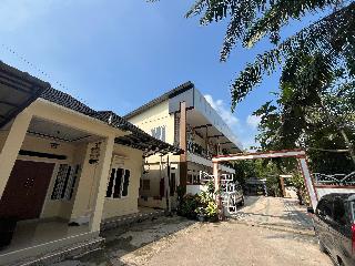 Villa Zahira & House 2 By Zuzu