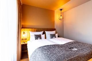 Room Room