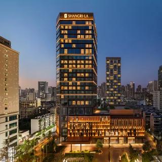Hotel Jen Kunming