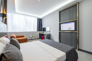 216 Prestige Hotel