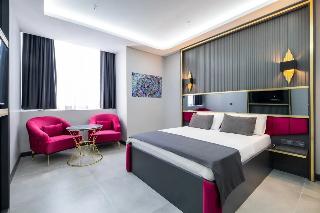 216 Prestige Hotel