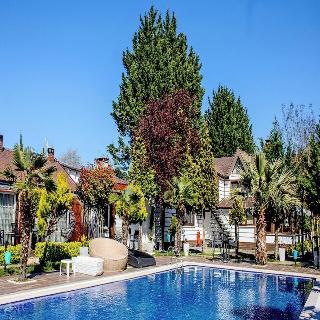 216 North Hotel & Wellness-Spa