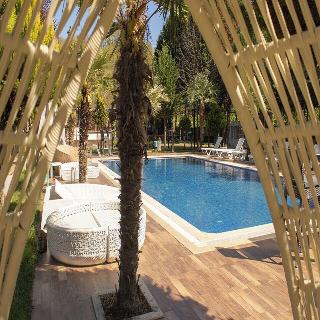 216 North Hotel & Wellness-Spa