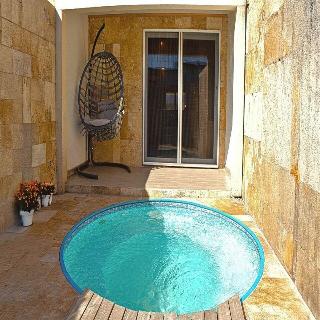 216 North Hotel & Wellness-Spa